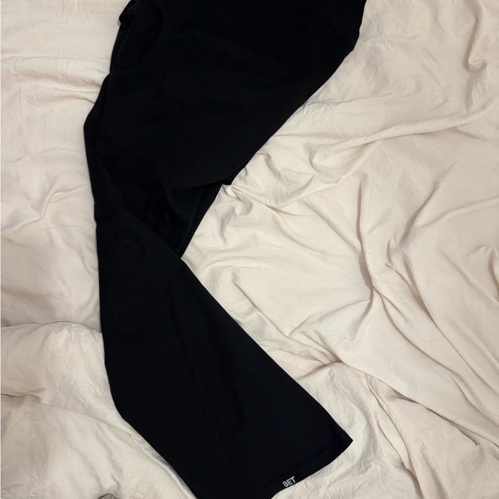 Set active black flare formcloud leggings